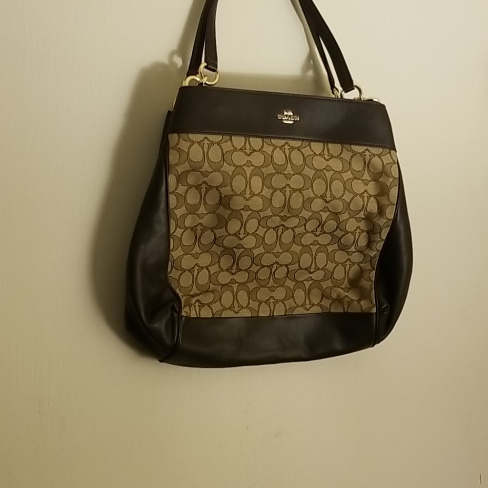 Coach handbag